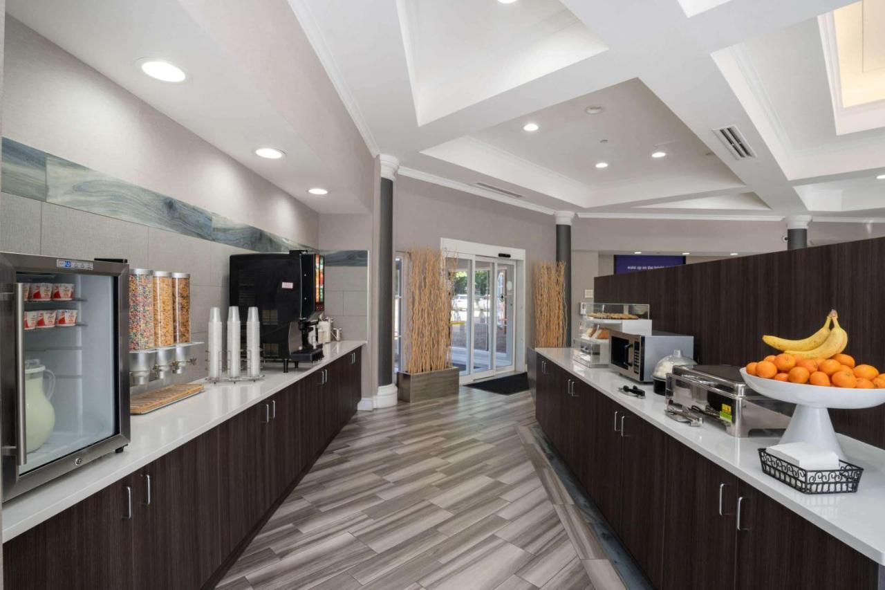 La Quinta By Wyndham Birmingham Hoover Eksteriør billede